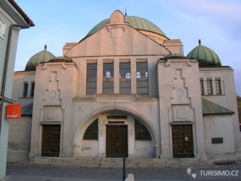 Trenčínská synagoga, autor: Helix84
